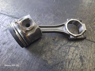 bontott VW GOLF PLUS Dugattyú és Hajtókar