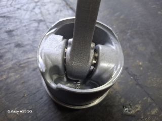 bontott VW GOLF PLUS Dugattyú és Hajtókar