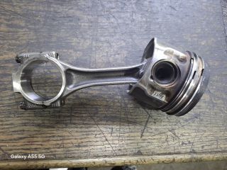 bontott VW GOLF PLUS Dugattyú és Hajtókar