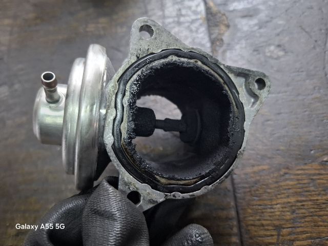 bontott VW GOLF PLUS EGR / AGR Szelep