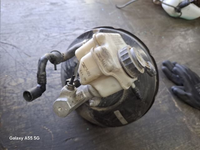 bontott VW GOLF PLUS Fékrásegítő