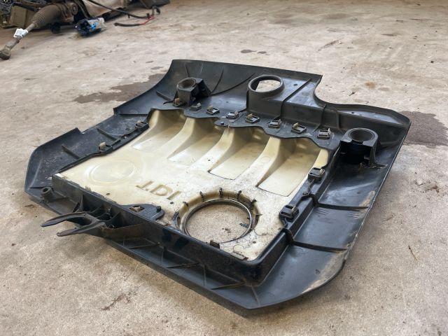 bontott VW GOLF PLUS Felső Motorburkolat