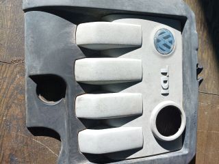 bontott VW GOLF PLUS Felső Motorburkolat