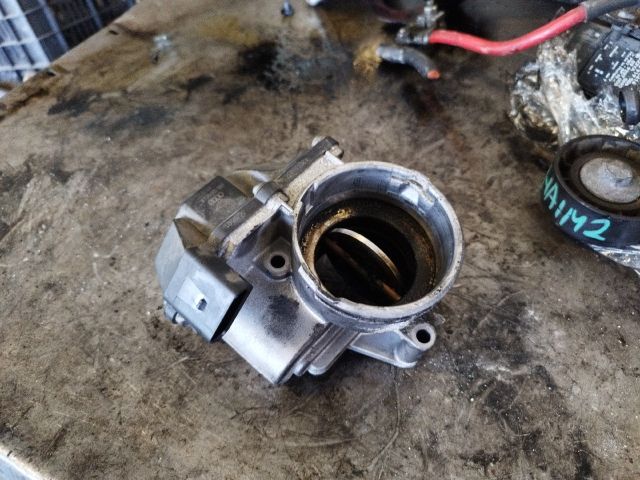 bontott VW GOLF PLUS Fojtószelep (Elektromos)