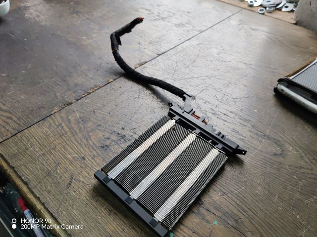 bontott VW GOLF PLUS Fűtőradiátor