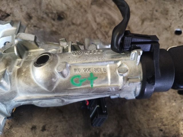 bontott VW GOLF PLUS Gyújtáskapcsoló Házzal