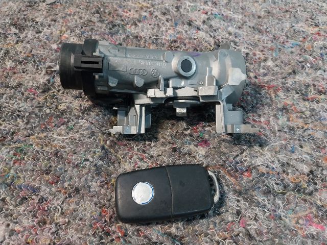 bontott VW GOLF PLUS Gyújtáskapcsoló Házzal