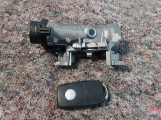 bontott VW GOLF PLUS Gyújtáskapcsoló Házzal