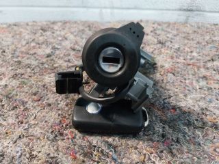 bontott VW GOLF PLUS Gyújtáskapcsoló Házzal