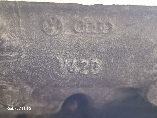 bontott VW GOLF PLUS Hengerfej