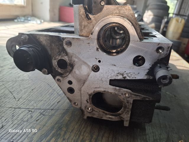 bontott VW GOLF PLUS Hengerfej