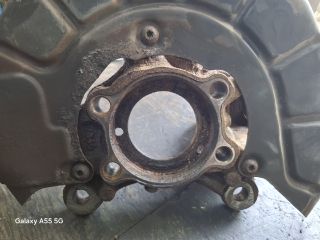 bontott VW GOLF PLUS Jobb első Csonkállvány Kerékaggyal