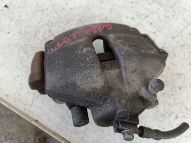 bontott VW GOLF PLUS Jobb első Féknyereg Munkahengerrel