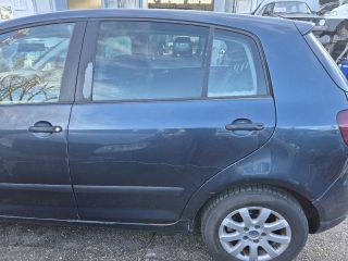 bontott VW GOLF PLUS Jobb első Féknyereg Munkahengerrel