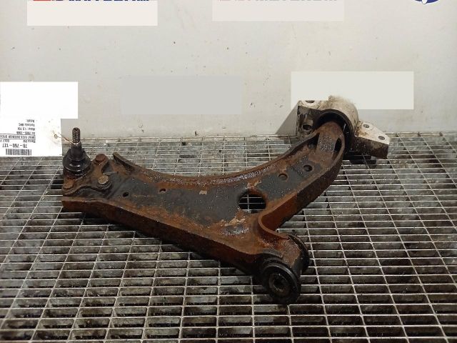 bontott VW GOLF PLUS Jobb első Lengőkar