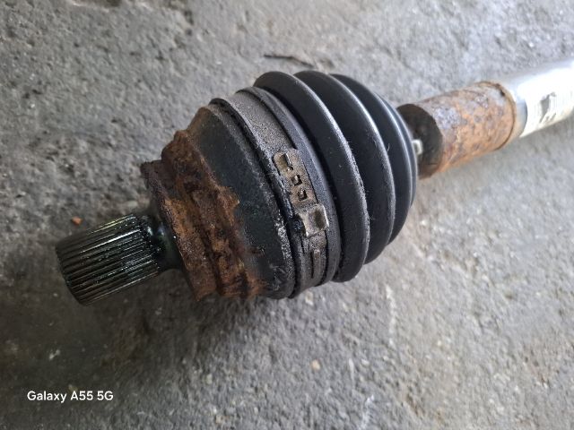 bontott VW GOLF PLUS Jobb Féltengely