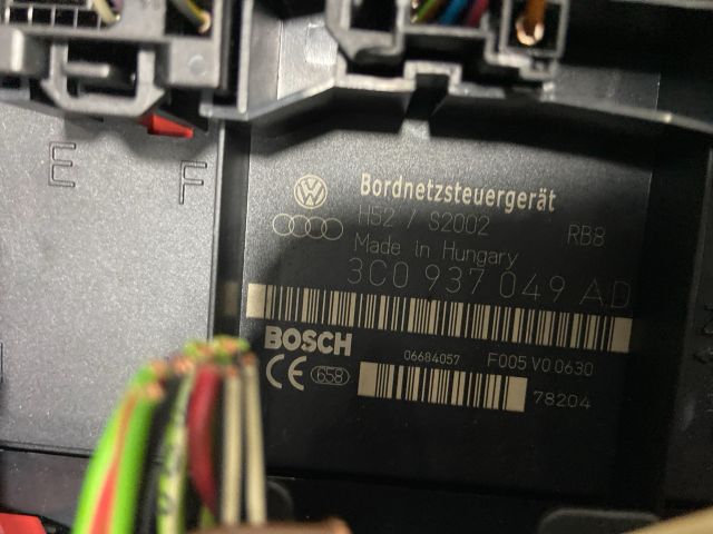 bontott VW GOLF PLUS Komfort Elektronika