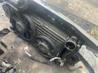 bontott VW GOLF PLUS Komplett Homlokfal (Részeivel)