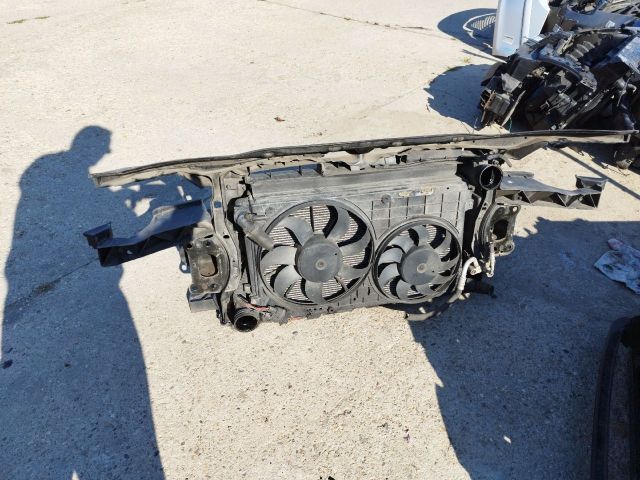 bontott VW GOLF PLUS Komplett Homlokfal (Részeivel)