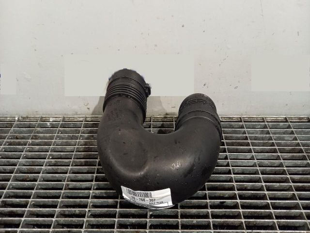 bontott VW GOLF PLUS Légbeömlő Cső