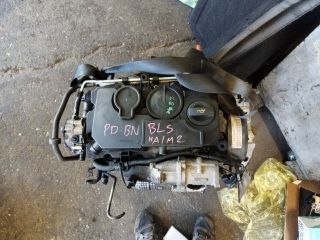 bontott VW GOLF PLUS Motor (Fűzött blokk hengerfejjel)