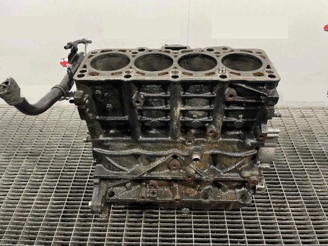 bontott VW GOLF PLUS Motor (Fűzött blokk hengerfejjel)