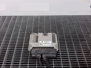 bontott VW GOLF PLUS Motorvezérlő