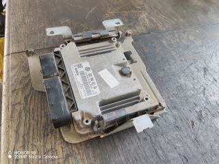 bontott VW GOLF PLUS Motorvezérlő