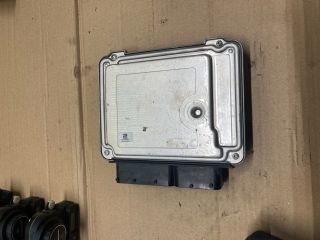 bontott VW GOLF PLUS Motorvezérlő