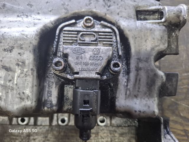 bontott VW GOLF PLUS Olajteknő