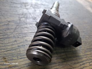 bontott VW GOLF PLUS Porlasztó (1 db)