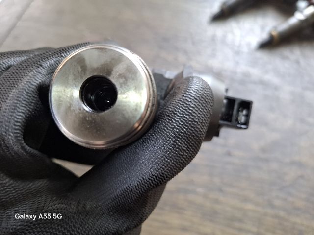 bontott VW GOLF PLUS Porlasztó (1 db)