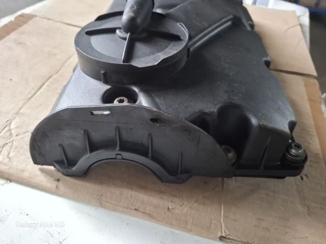 bontott VW GOLF PLUS Szelepfedél