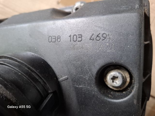 bontott VW GOLF PLUS Szelepfedél