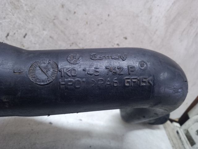 bontott VW GOLF PLUS Turbócső