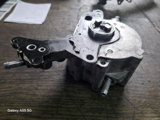 bontott VW GOLF PLUS Vákumpumpa