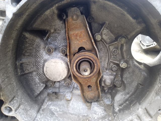 bontott VW GOLF PLUS Váltó (Mechanikus)