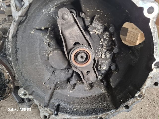 bontott VW GOLF PLUS Váltó (Mechanikus)