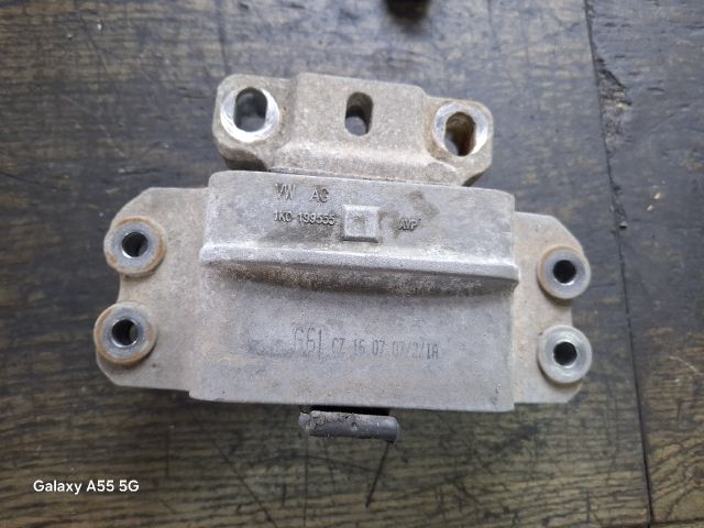 bontott VW GOLF PLUS Váltó Tartó Bak (Pozíciófüggetlen)