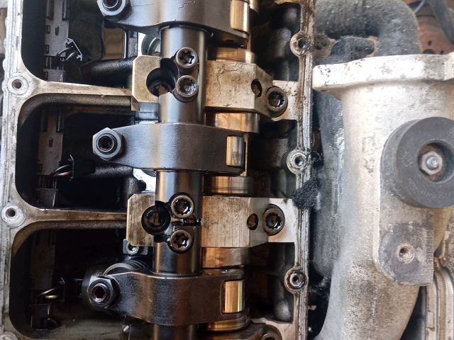 bontott VW GOLF PLUS Vezérműtengely (Magában)