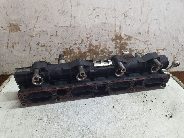 bontott VW GOLF PLUS Közösnyomócső