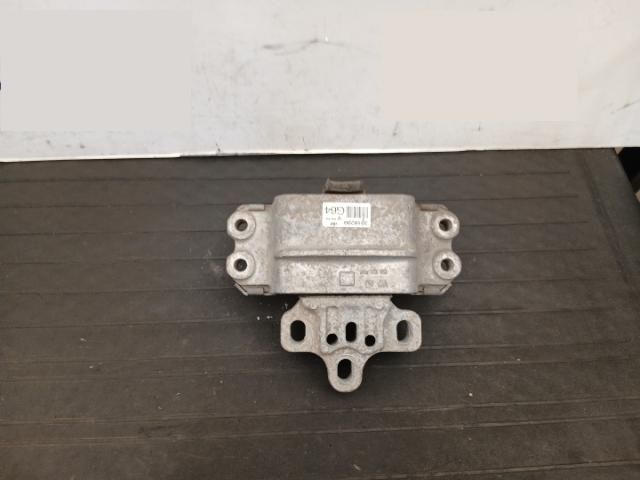 bontott VW GOLF PLUS Motor Tartó Bak (Pozíciófüggetlen)