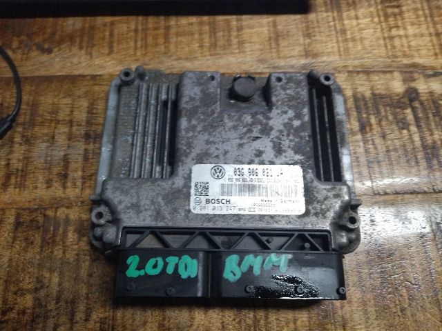 bontott VW GOLF PLUS Motorvezérlő