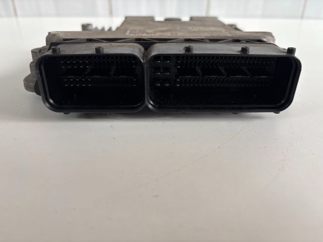 bontott VW GOLF PLUS Motorvezérlő