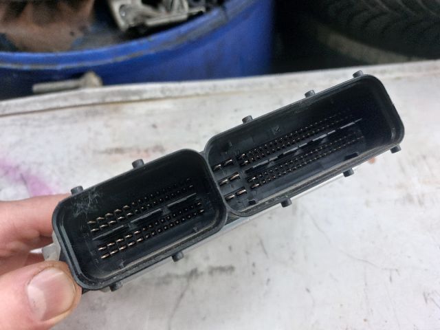 bontott VW GOLF PLUS Motorvezérlő