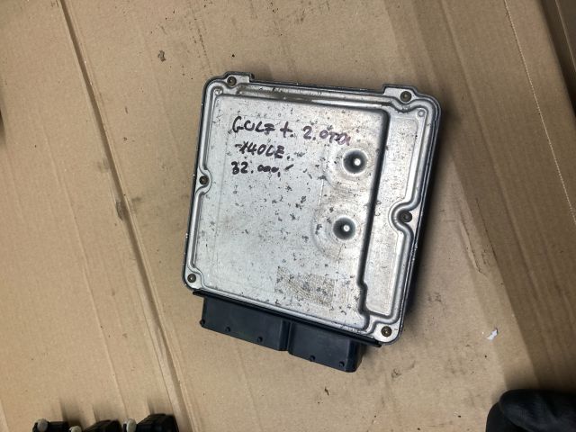 bontott VW GOLF PLUS Motorvezérlő