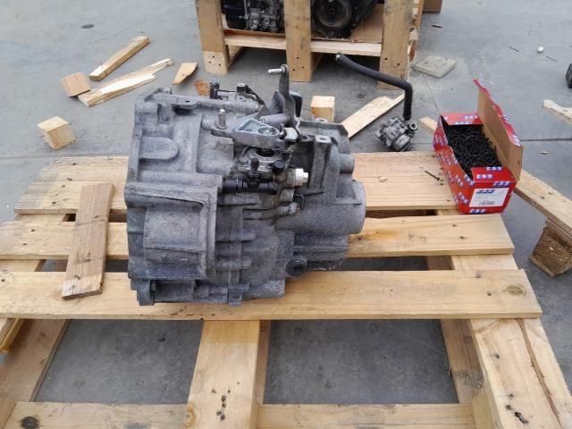 bontott VW GOLF PLUS Váltó (Mechanikus)