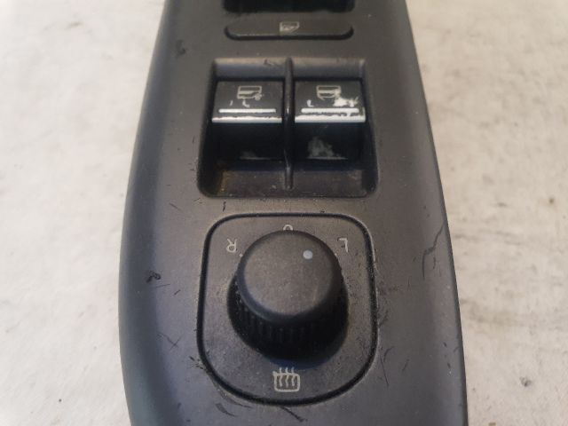 bontott VW GOLF PLUS Ablakemelő és Tükör Kapcsoló