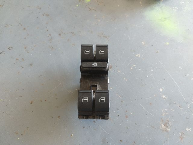 bontott VW GOLF PLUS Ablakemelő Kapcsoló Négyes / Kettes