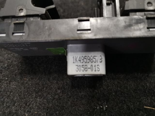 bontott VW GOLF PLUS Ablakemelő Kapcsoló Négyes / Kettes